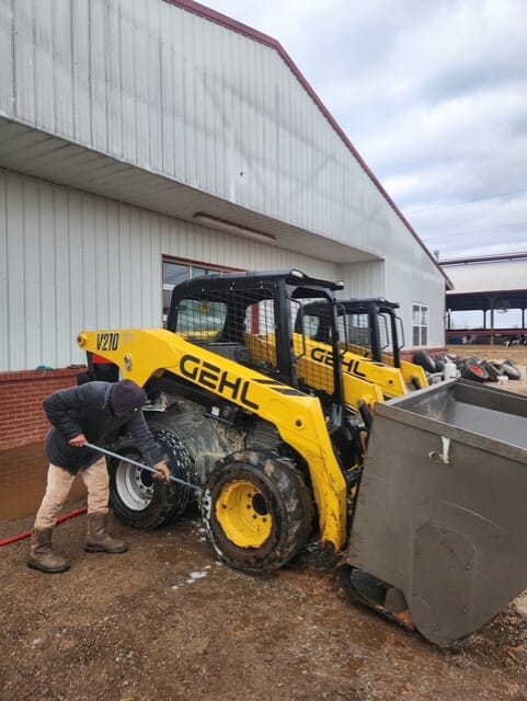 2024 Gehl V210 Image
