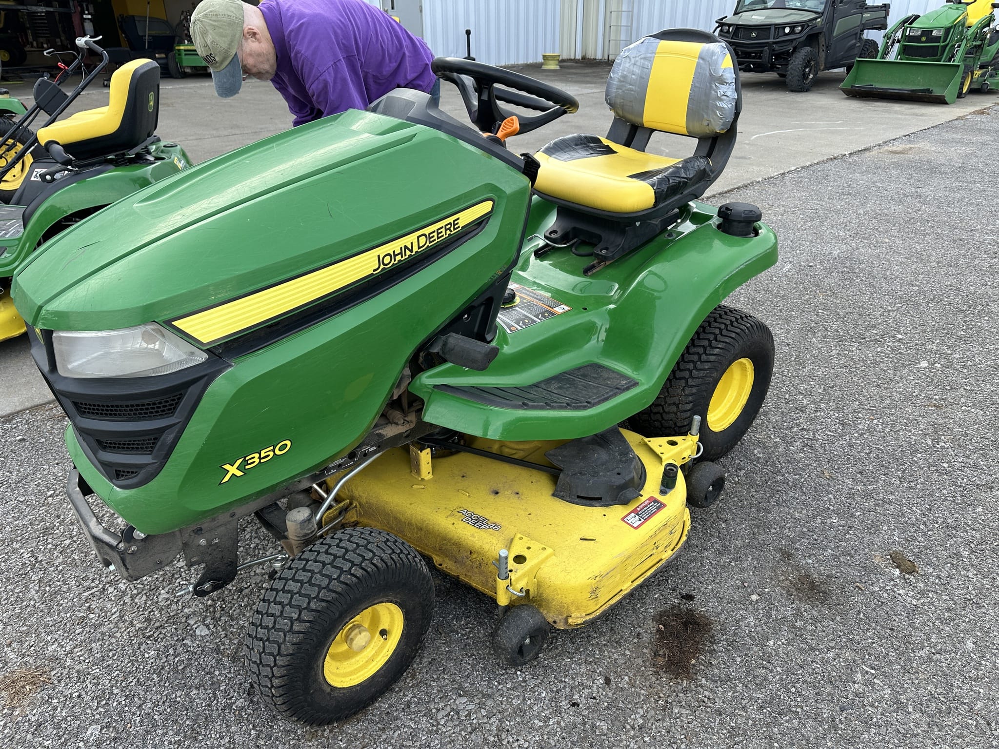 2017 John Deere X350 Image