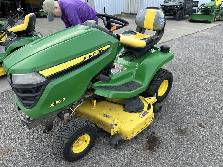 2017 John Deere X350 Image