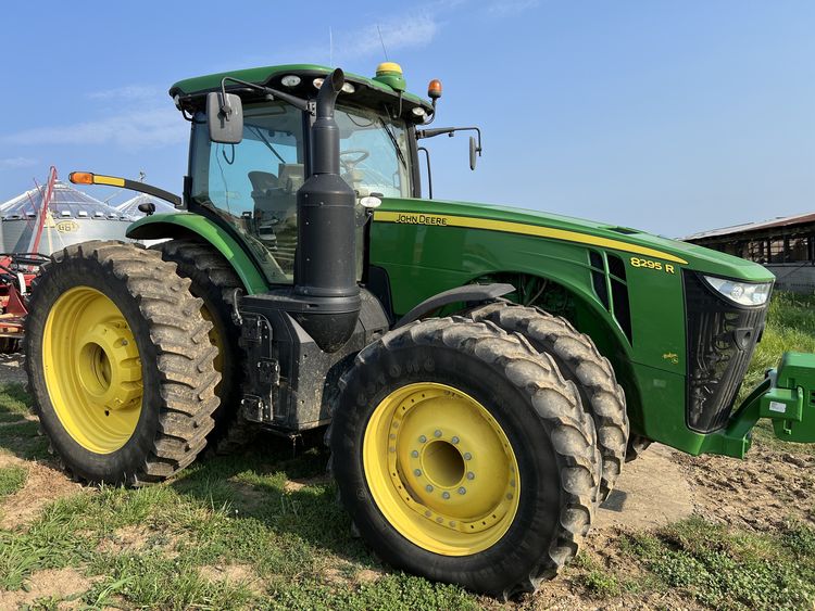 2018 John Deere 8295R Image