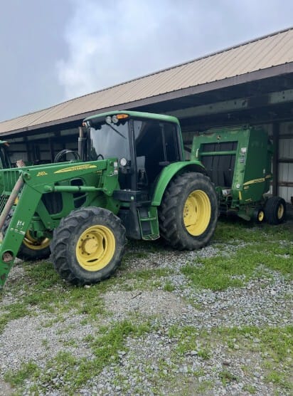 2009 John Deere 6230 Image