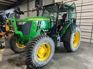 2021 John Deere 6105E