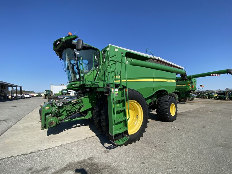 2013 John Deere S660