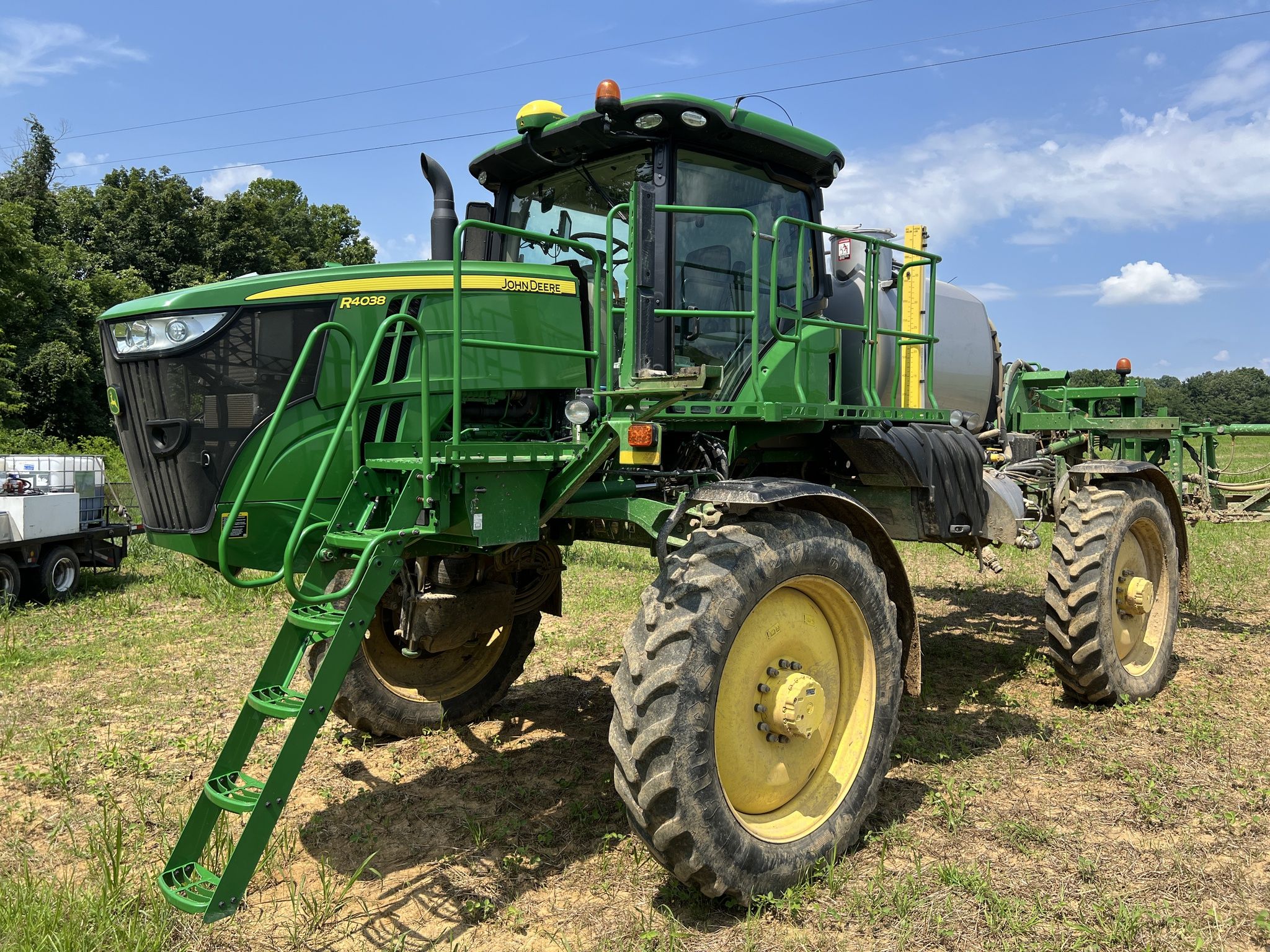 2021 John Deere R4038 Image