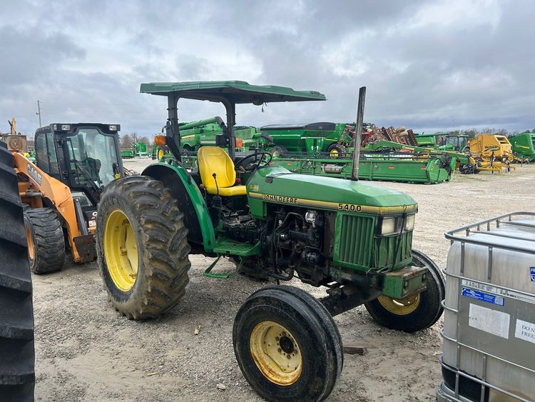 1992 John Deere 5400 Image