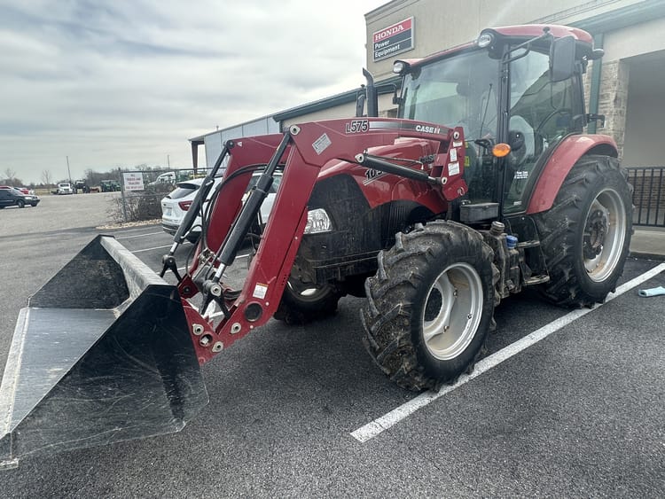 2022 Case IH Farmall 105A Image
