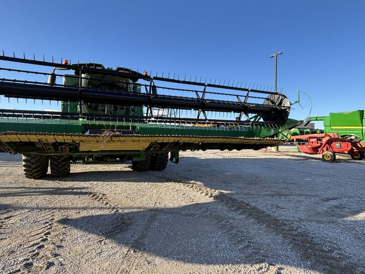 2012 John Deere 635FD Image