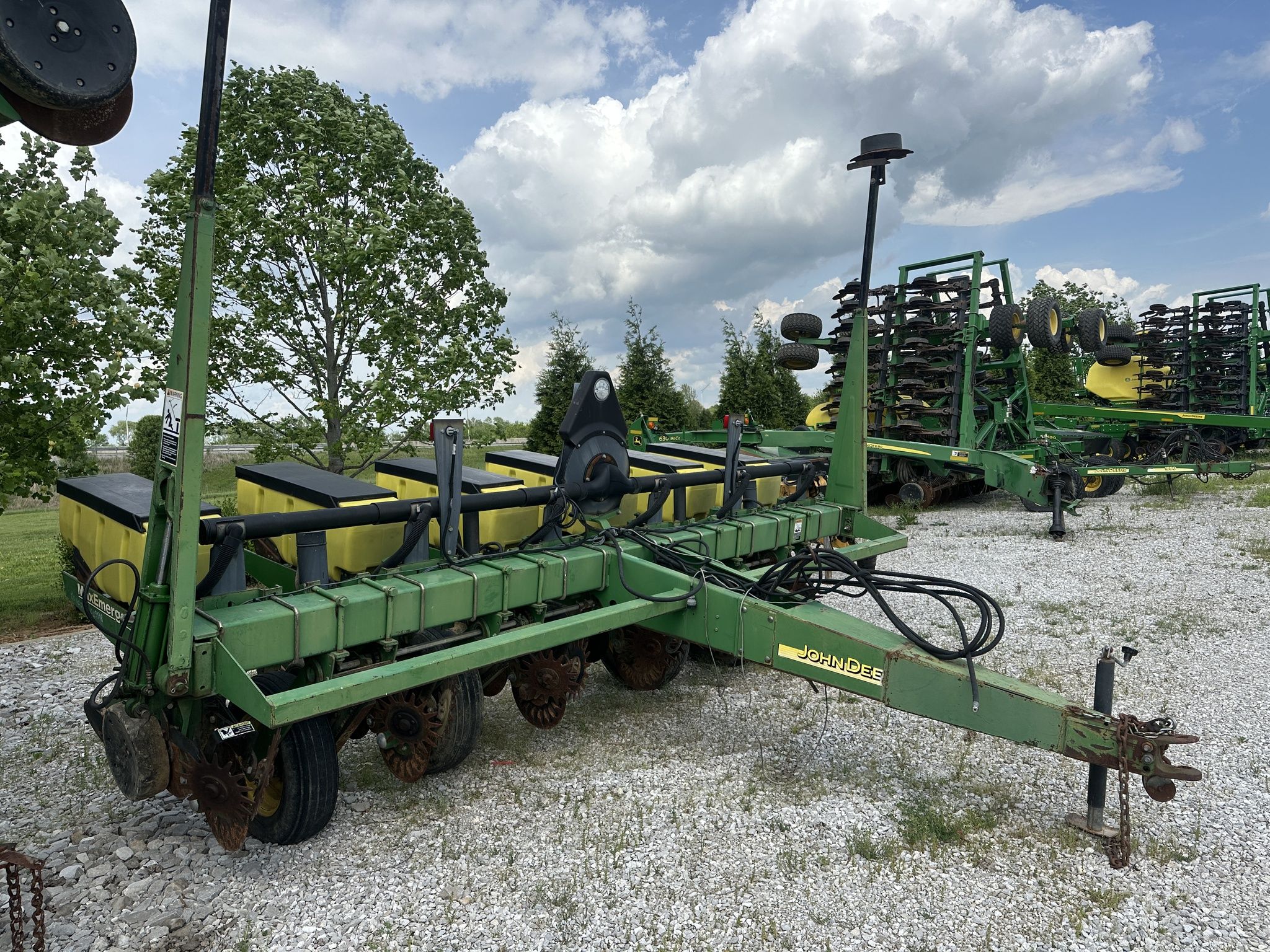 2003 John Deere 1750 Image
