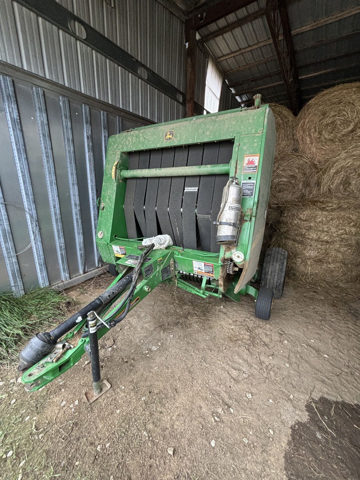 2005 John Deere 557 Image