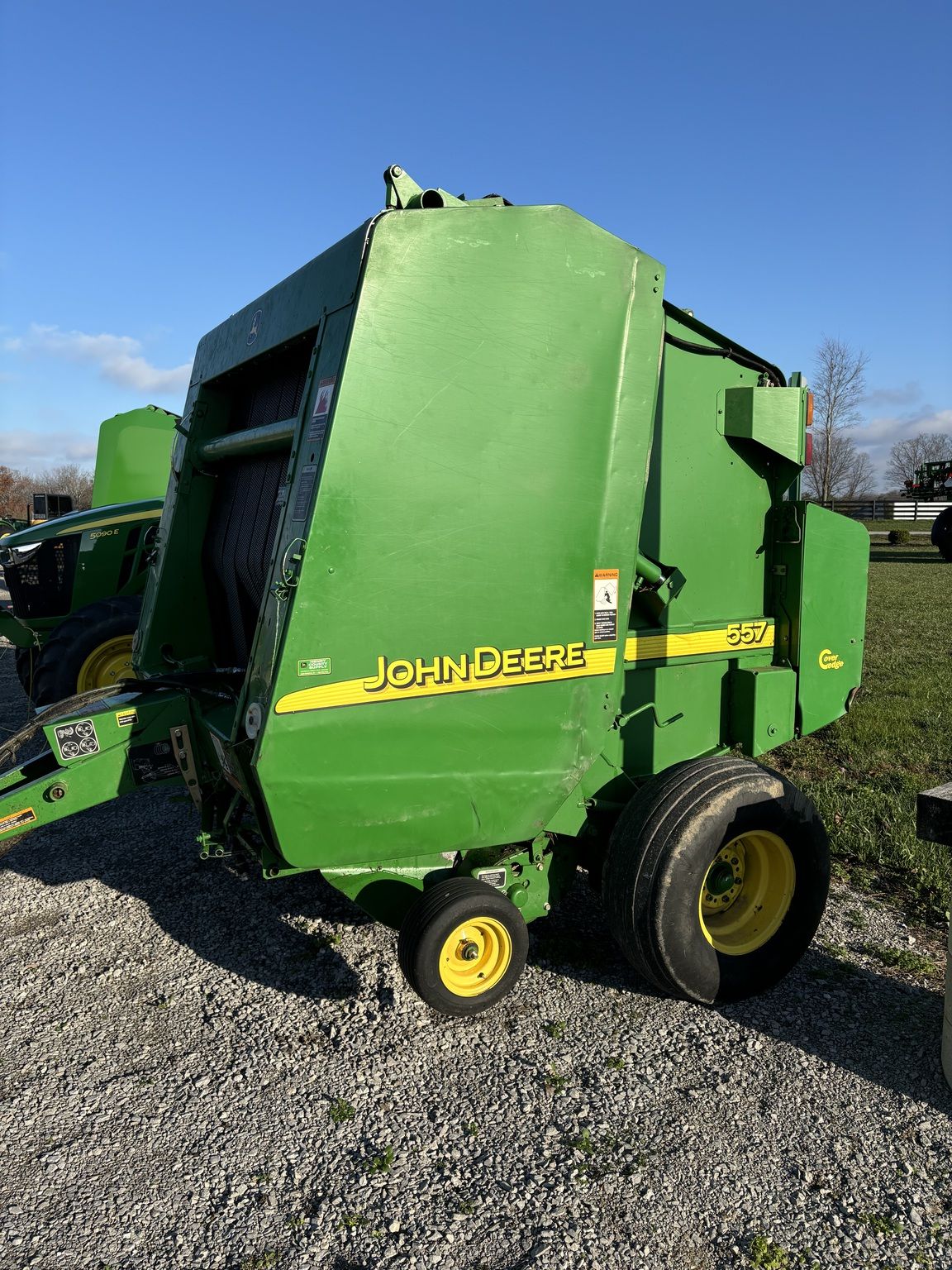 2005 John Deere 557 Image