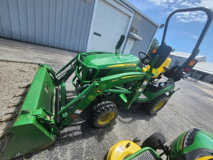2018 John Deere 1025R Image