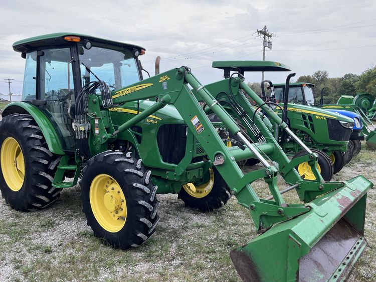 2014 John Deere 5075M