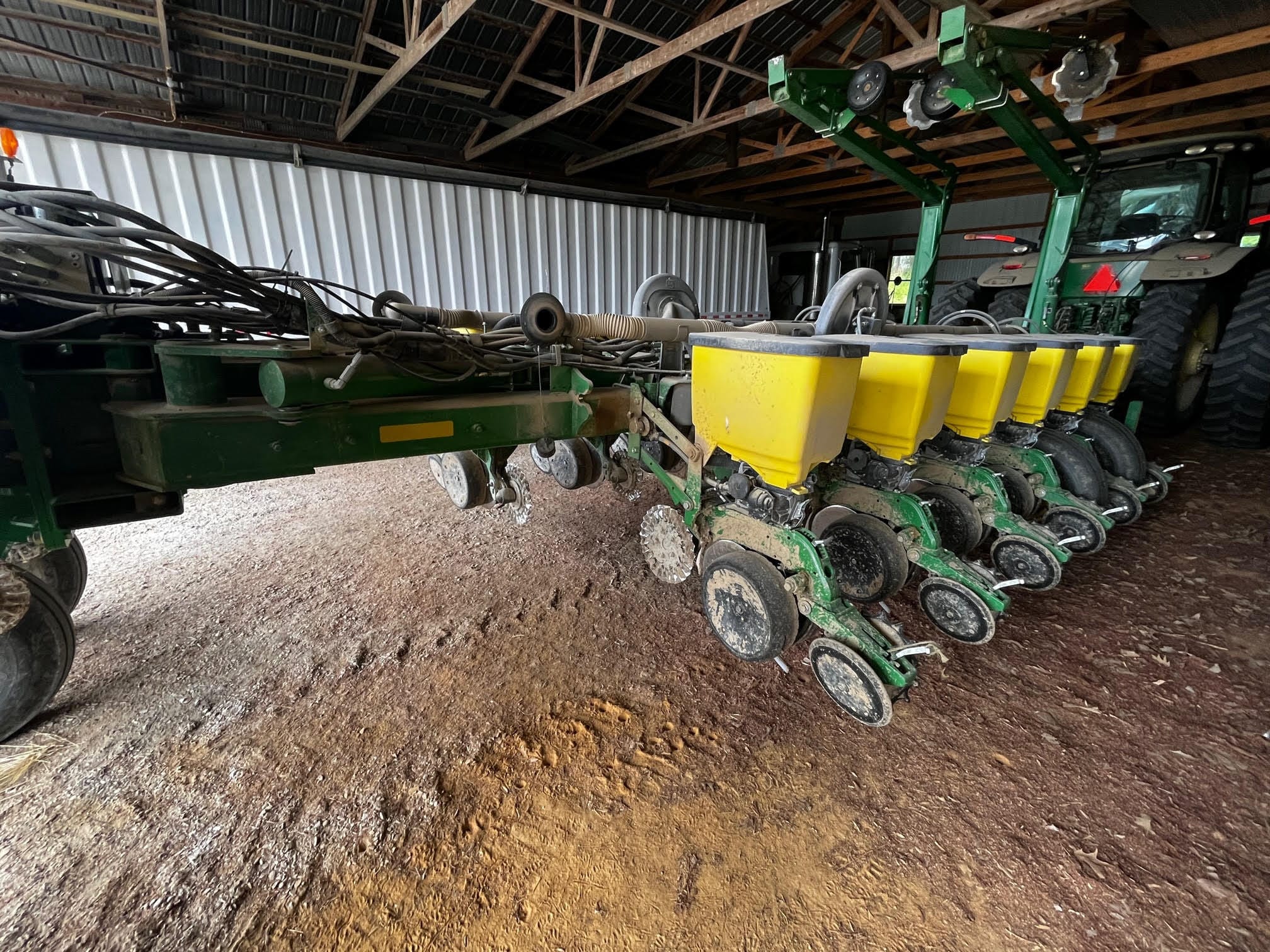 2015 John Deere 1775NT Image