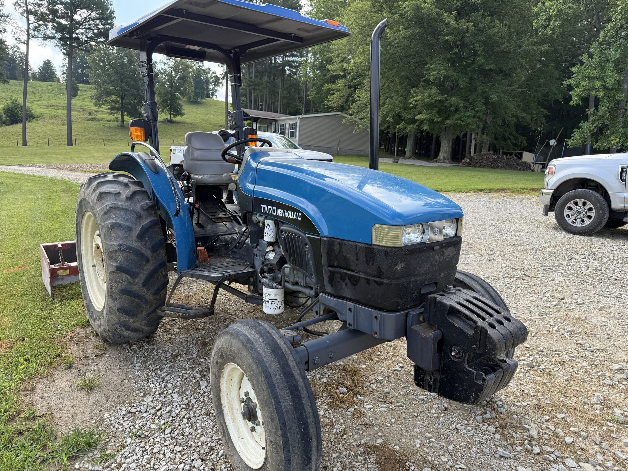 2000 New Holland TN70S Image