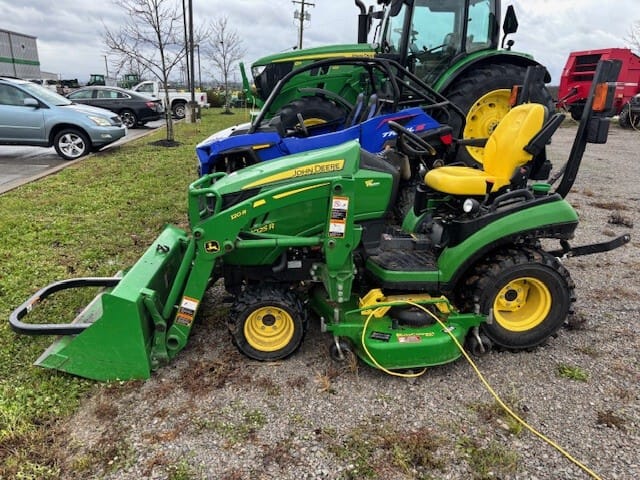 2018 John Deere 1025R Image