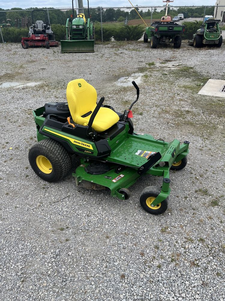 2024 John Deere Z325E