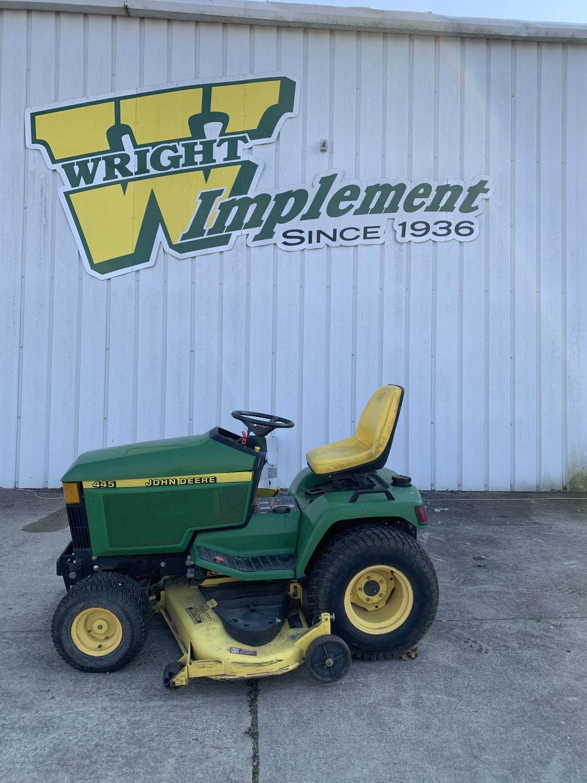 1999 John Deere 445 Image