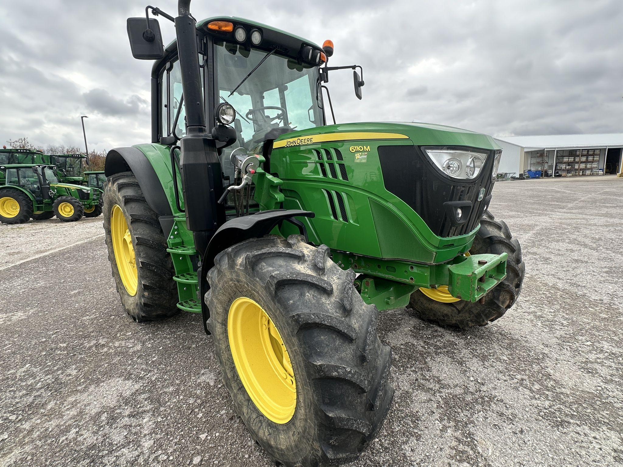 2019 John Deere 6110M Image