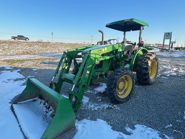 2016 John Deere 5065E Image