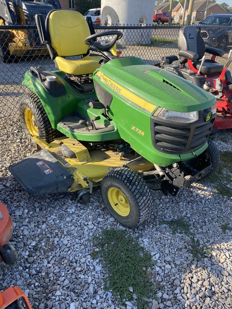 2014 John Deere X734