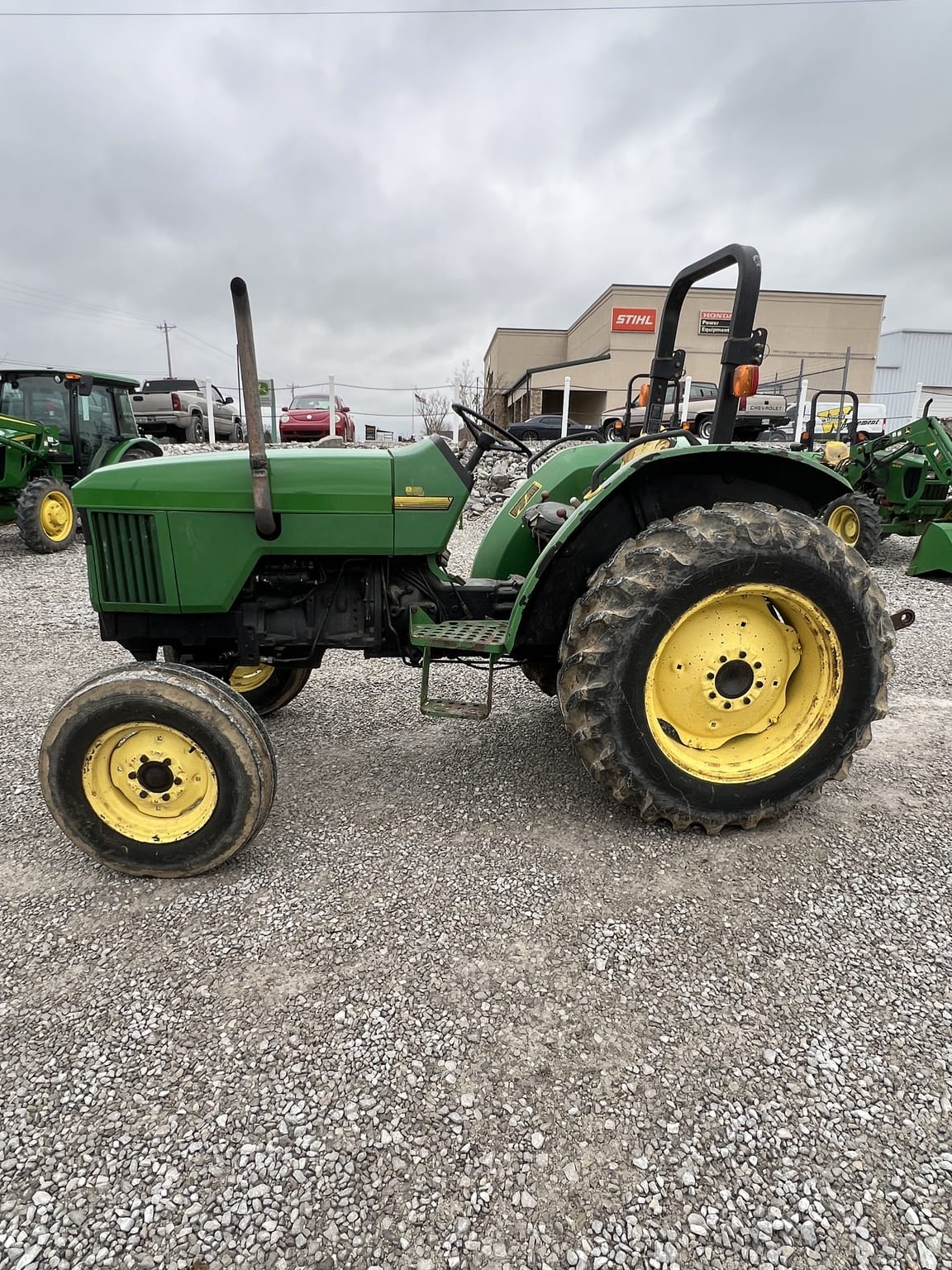 1992 John Deere 5200 Image
