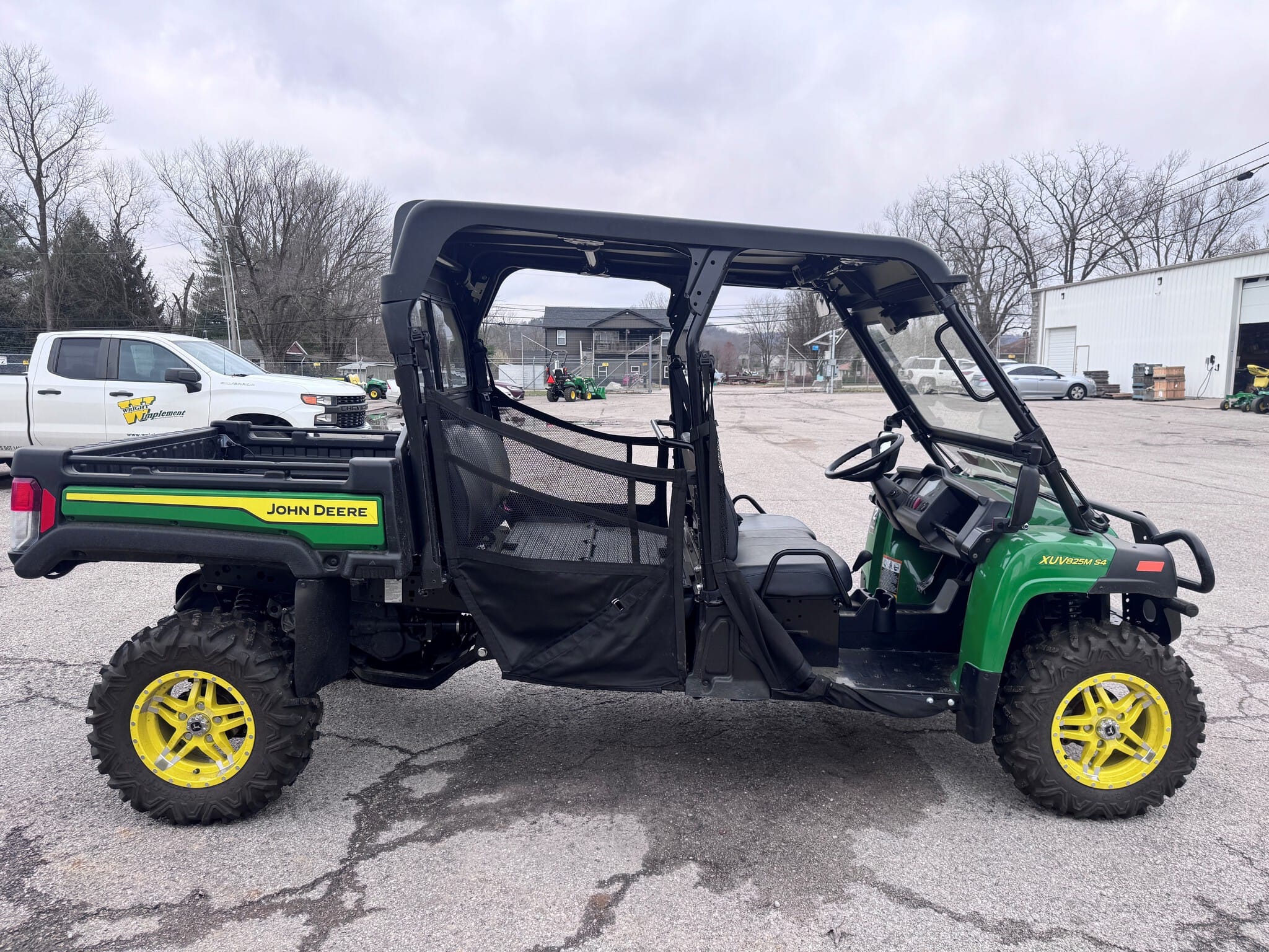 2025 John Deere XUV 825M S4 Image