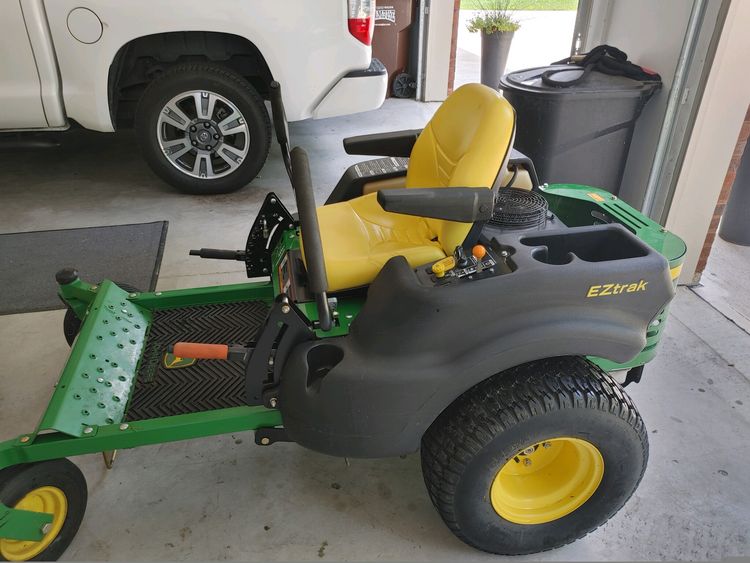 2009 John Deere Z445