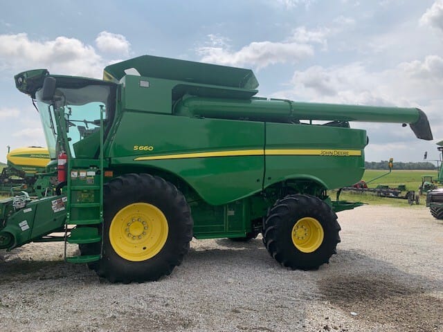 2015 John Deere S660 Image