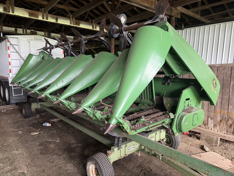 2007 John Deere 893 Image