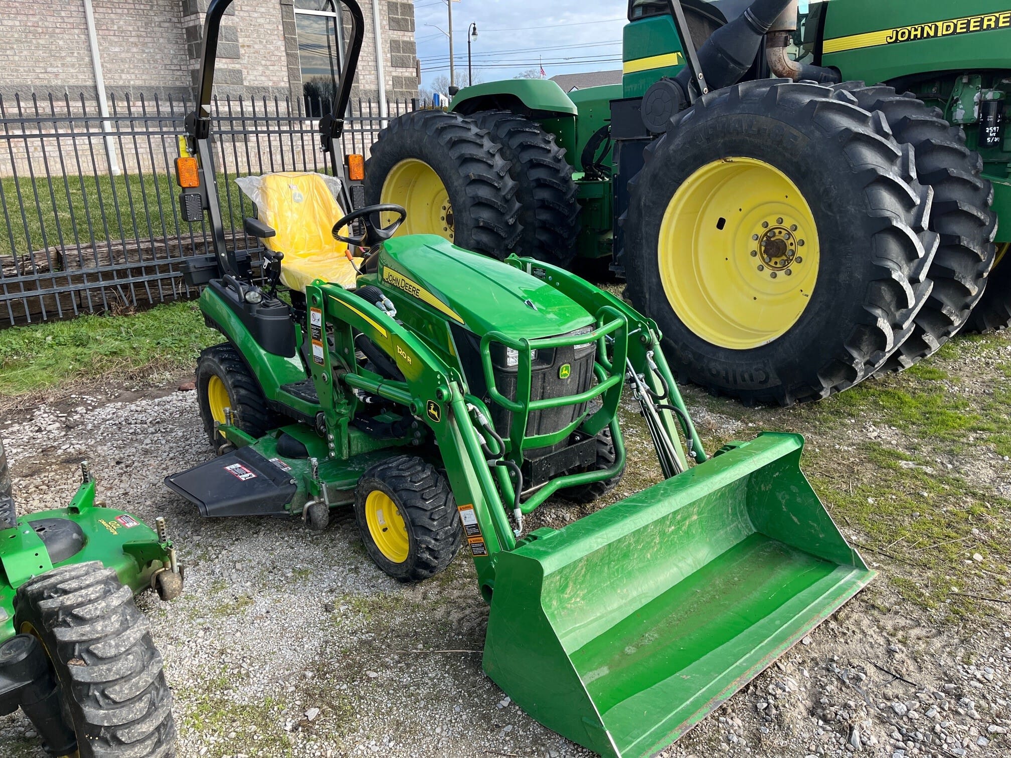 2024 John Deere 1025R Image