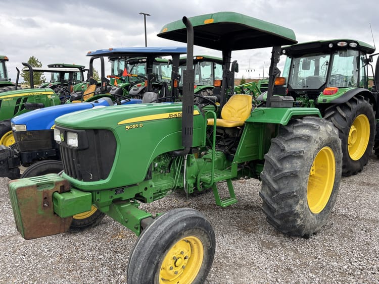 2009 John Deere 5055D Image
