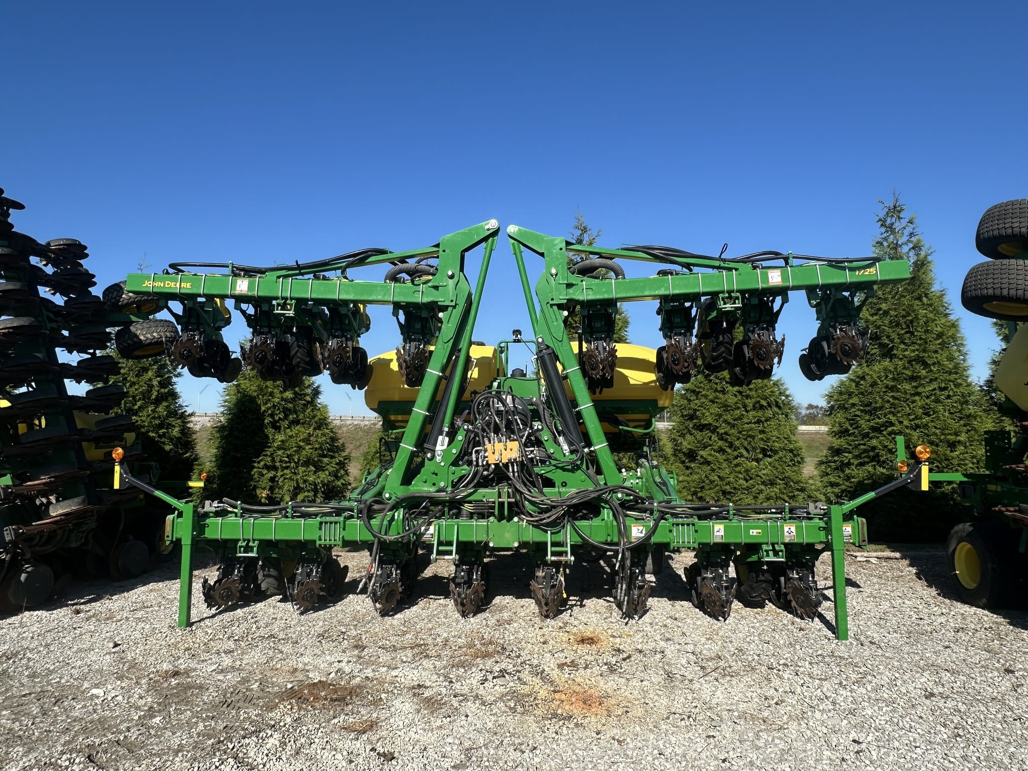 2021 John Deere 1725 CCS Image