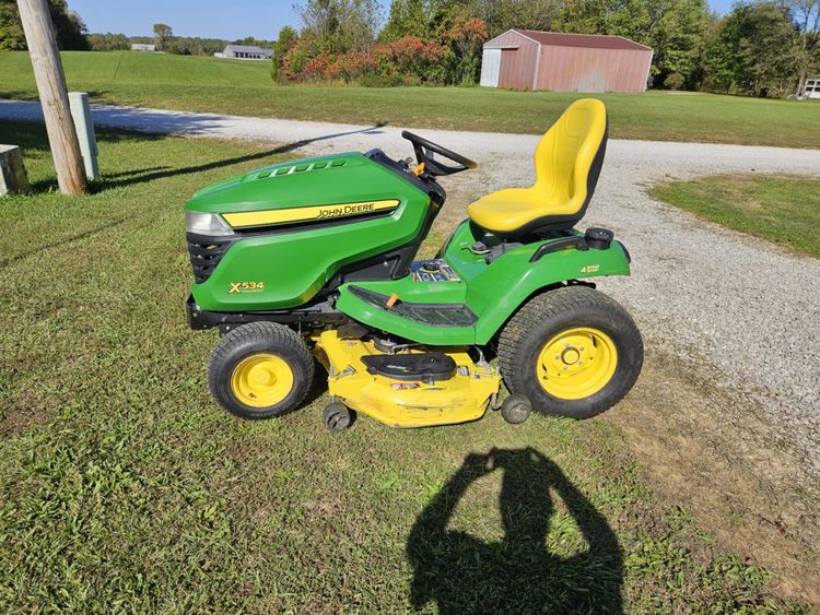 2015 John Deere X534