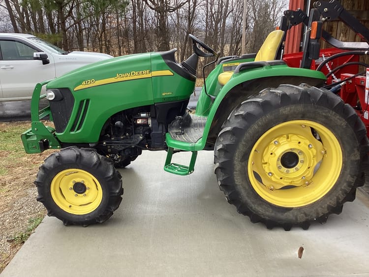 2007 John Deere 4120 Image