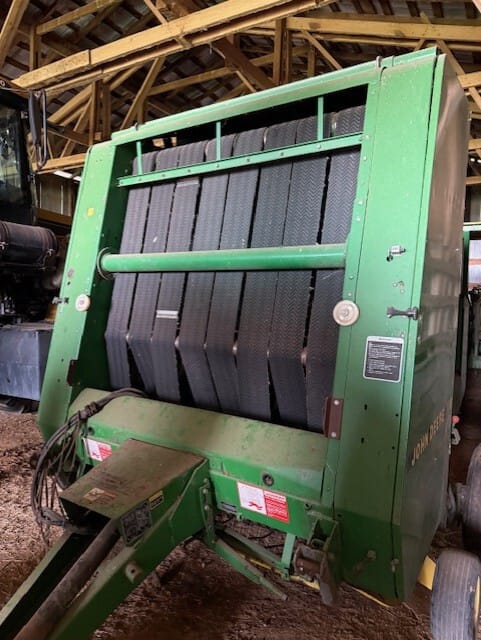 1990 John Deere 535 Image