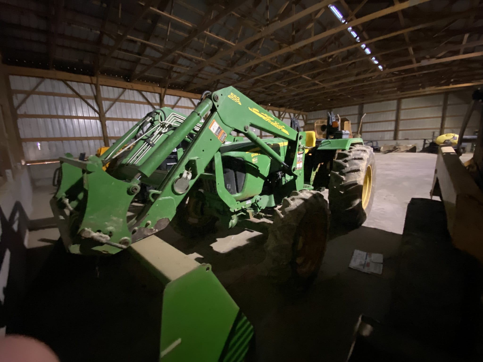 2013 John Deere 5065E Image
