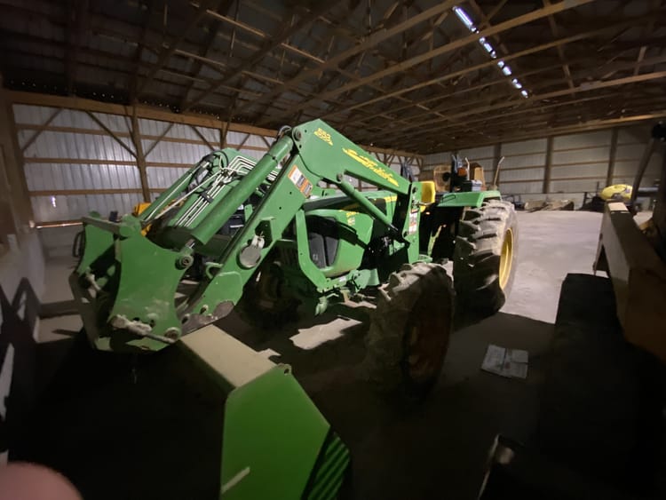 2013 John Deere 5065E Image