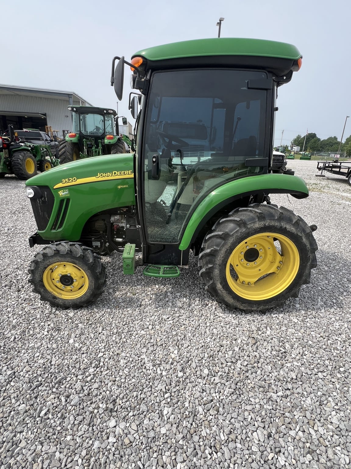 2012 John Deere 3520 Image