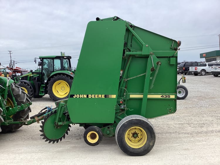 1994 John Deere 435 Image