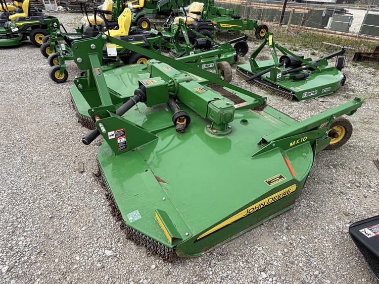 2020 John Deere MX10 Image
