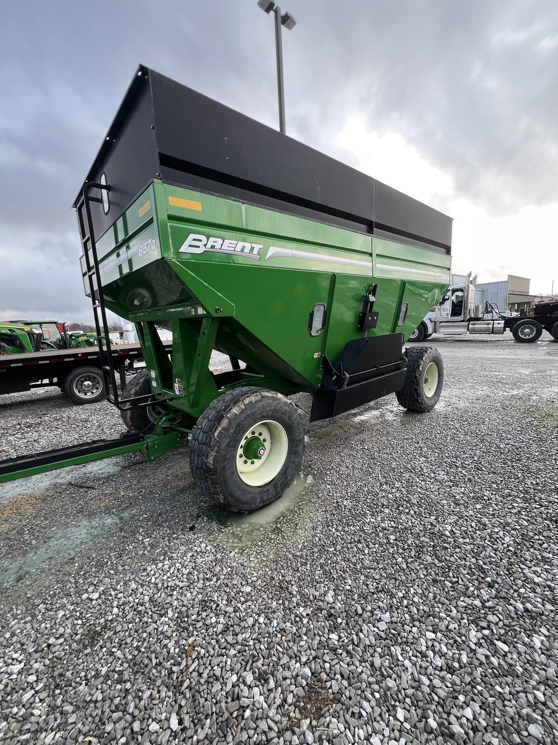 2023 Brent GT-657Q Image