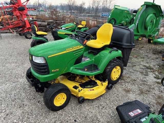 2002 John Deere X475 Image