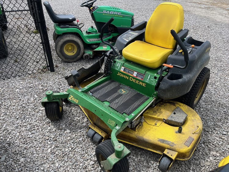 2012 John Deere Z665 Image