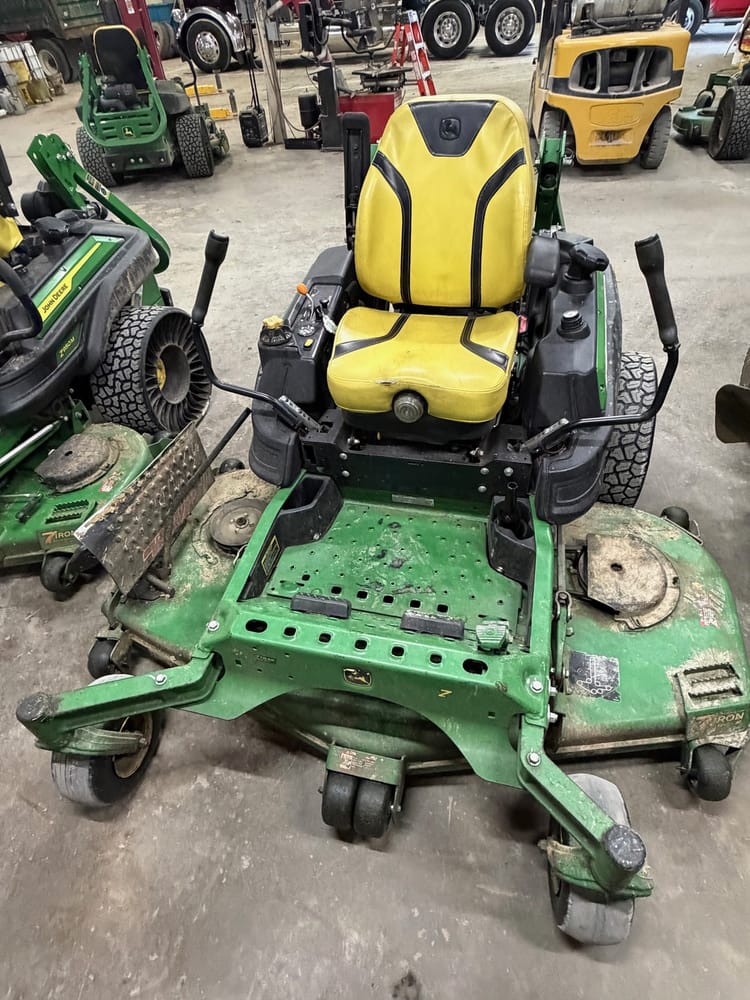 2022 John Deere Z970R Image