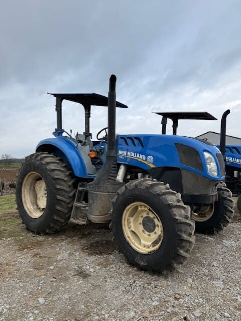 2016 New Holland TS6.110 T4B Image