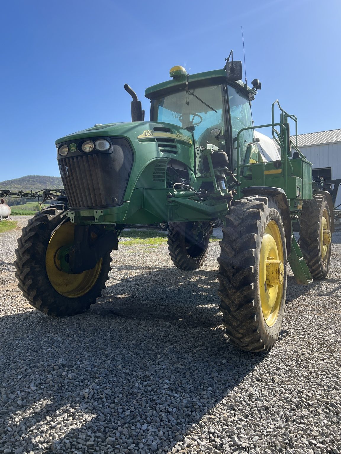 2005 John Deere 4720 Image