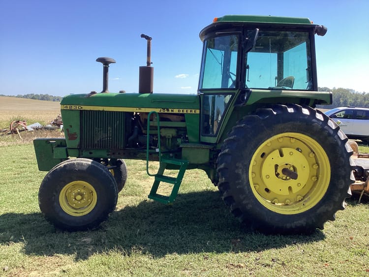 1973 John Deere 4230 Image
