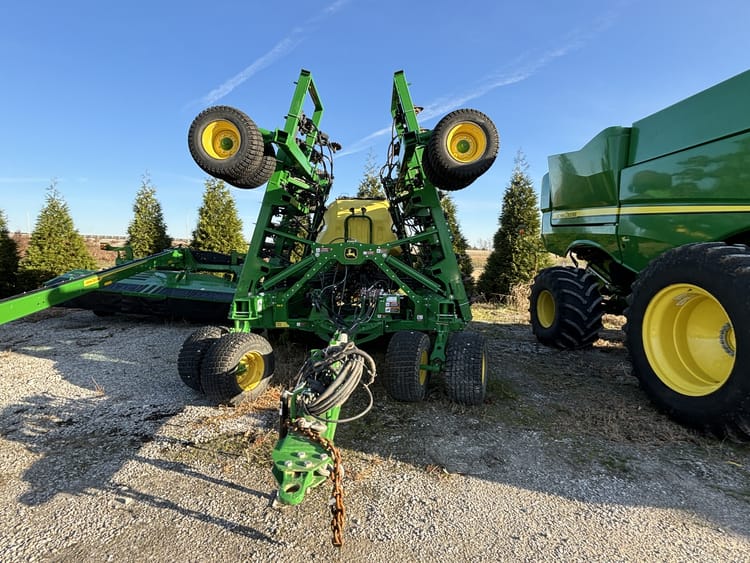 2022 John Deere N536C Image