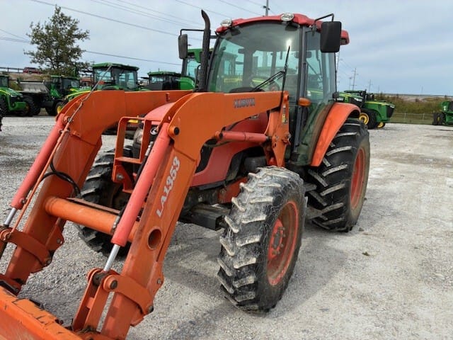 2011 Kubota M9540 Image