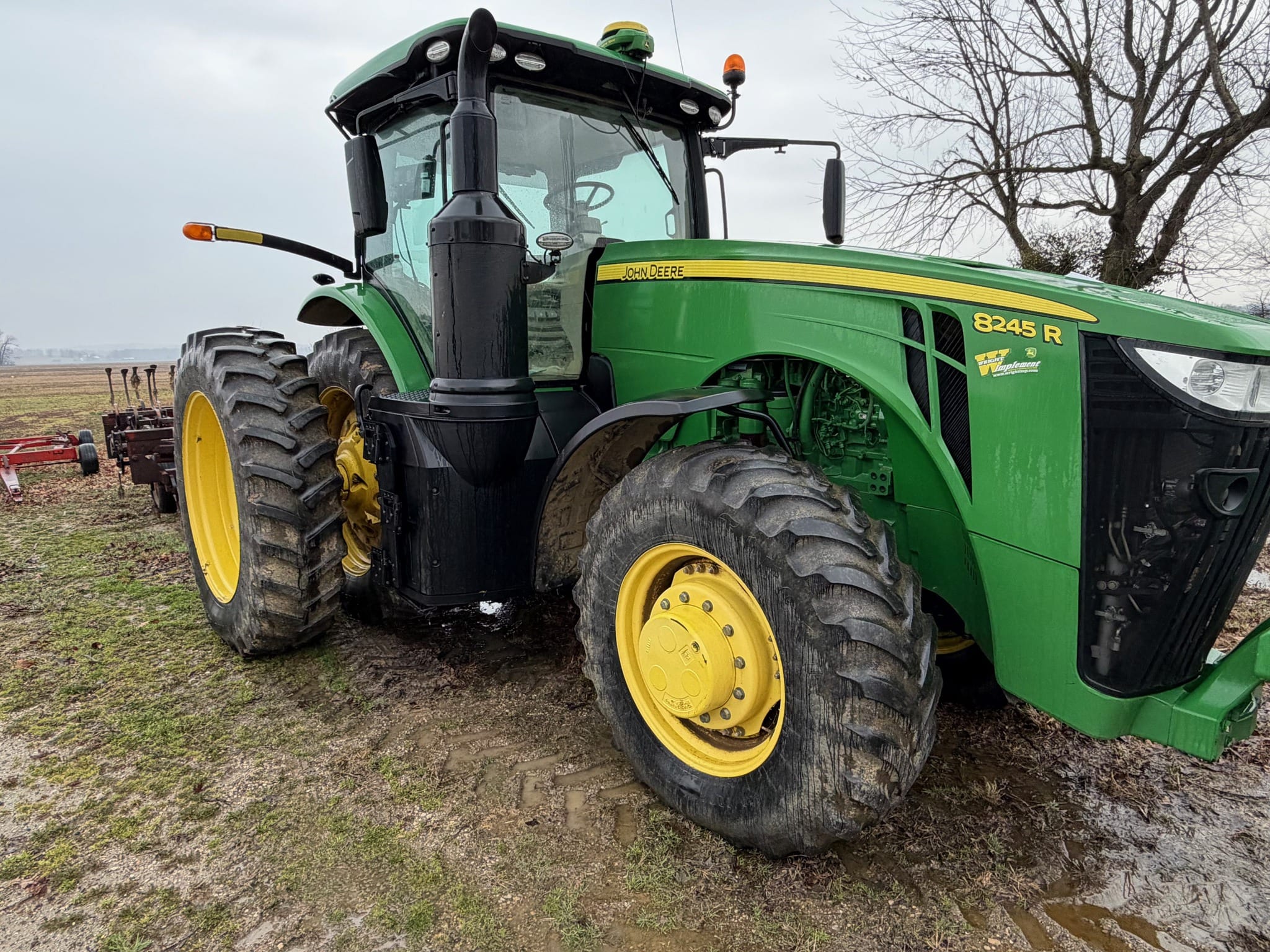 2018 John Deere 8245R Image